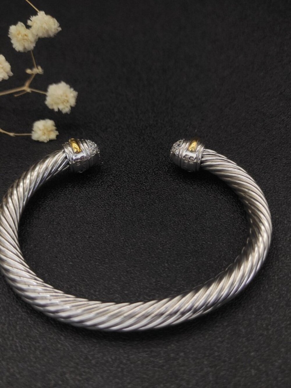 🍋🍋🍋David Yurman 7mm half-diamond two-tone bracelet - Picture 4 of 9